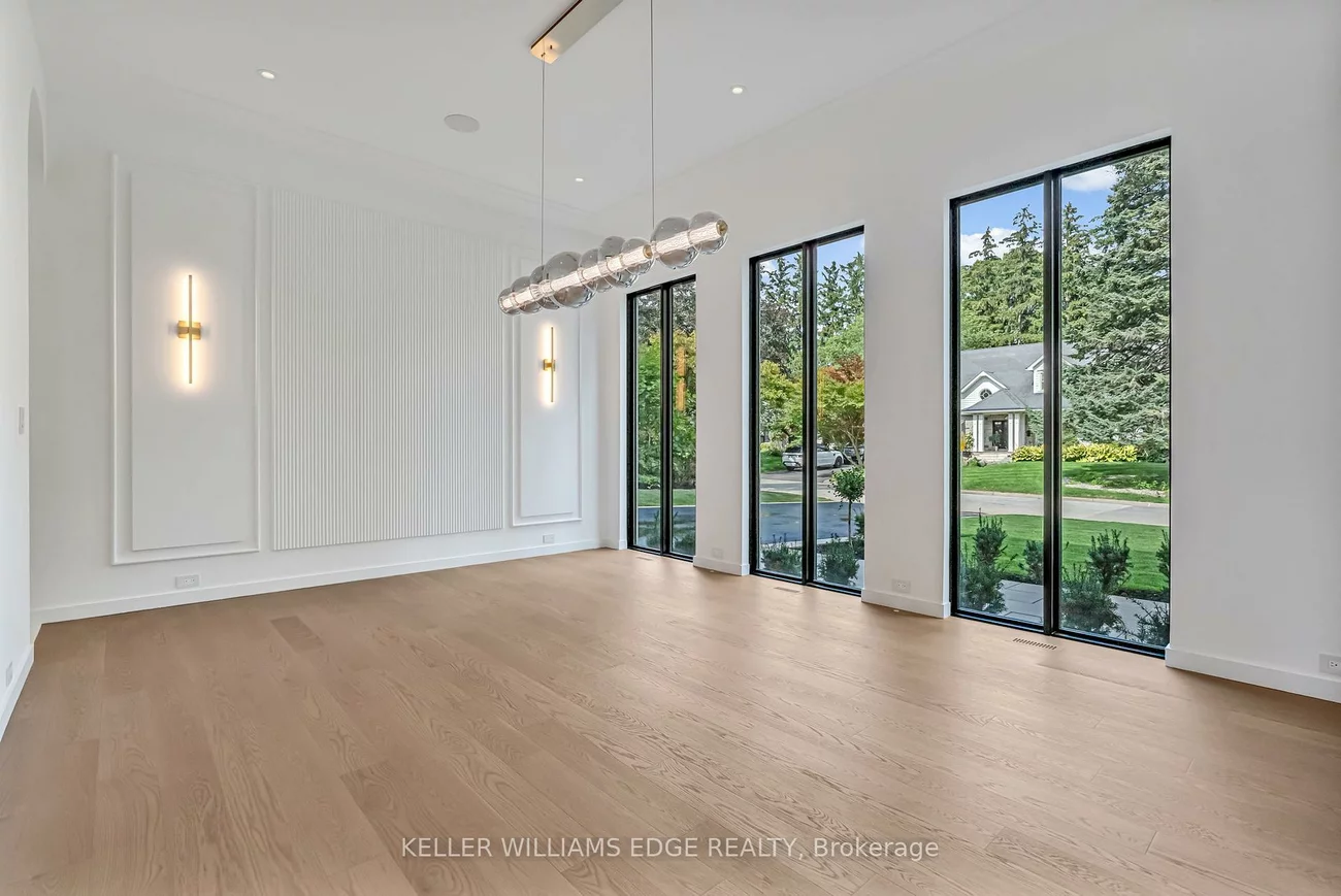 114, Tracina, 1017 - SW Southwest, Oakville