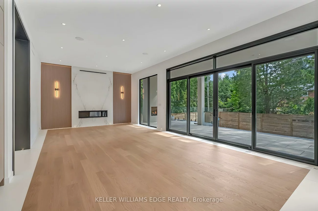 114, Tracina, 1017 - SW Southwest, Oakville