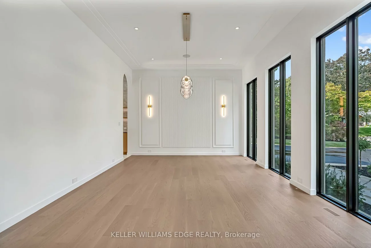 114, Tracina, 1017 - SW Southwest, Oakville