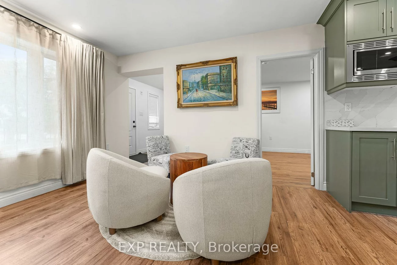 208, Glen Oak, 1020 - WO West, Oakville