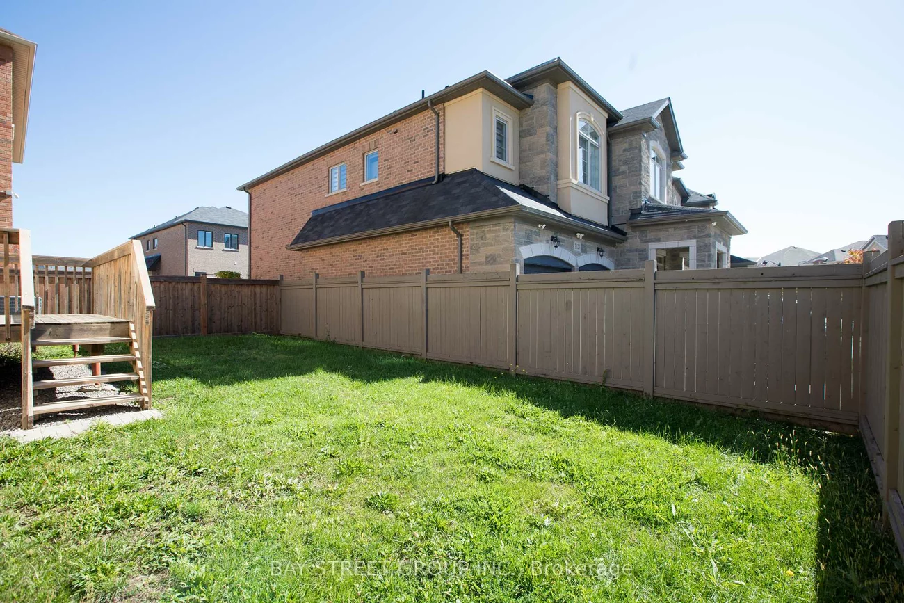 3127, Streamwood, 1010 - JM Joshua Meadows, Oakville