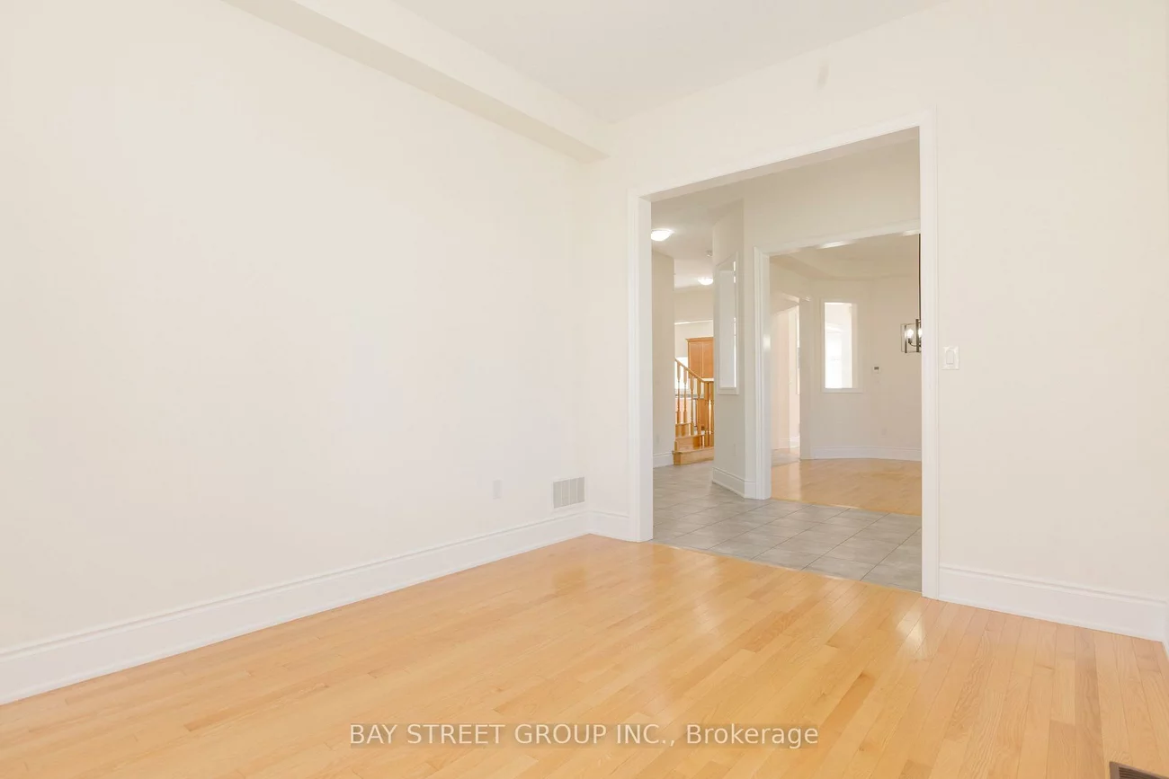 3127, Streamwood, 1010 - JM Joshua Meadows, Oakville