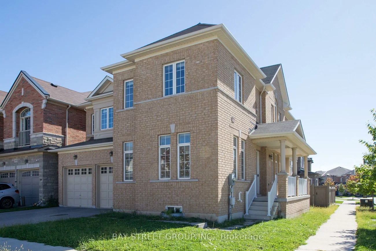 3127, Streamwood, 1010 - JM Joshua Meadows, Oakville