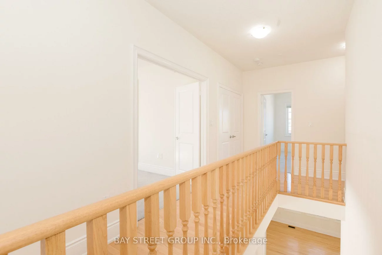 3127, Streamwood, 1010 - JM Joshua Meadows, Oakville
