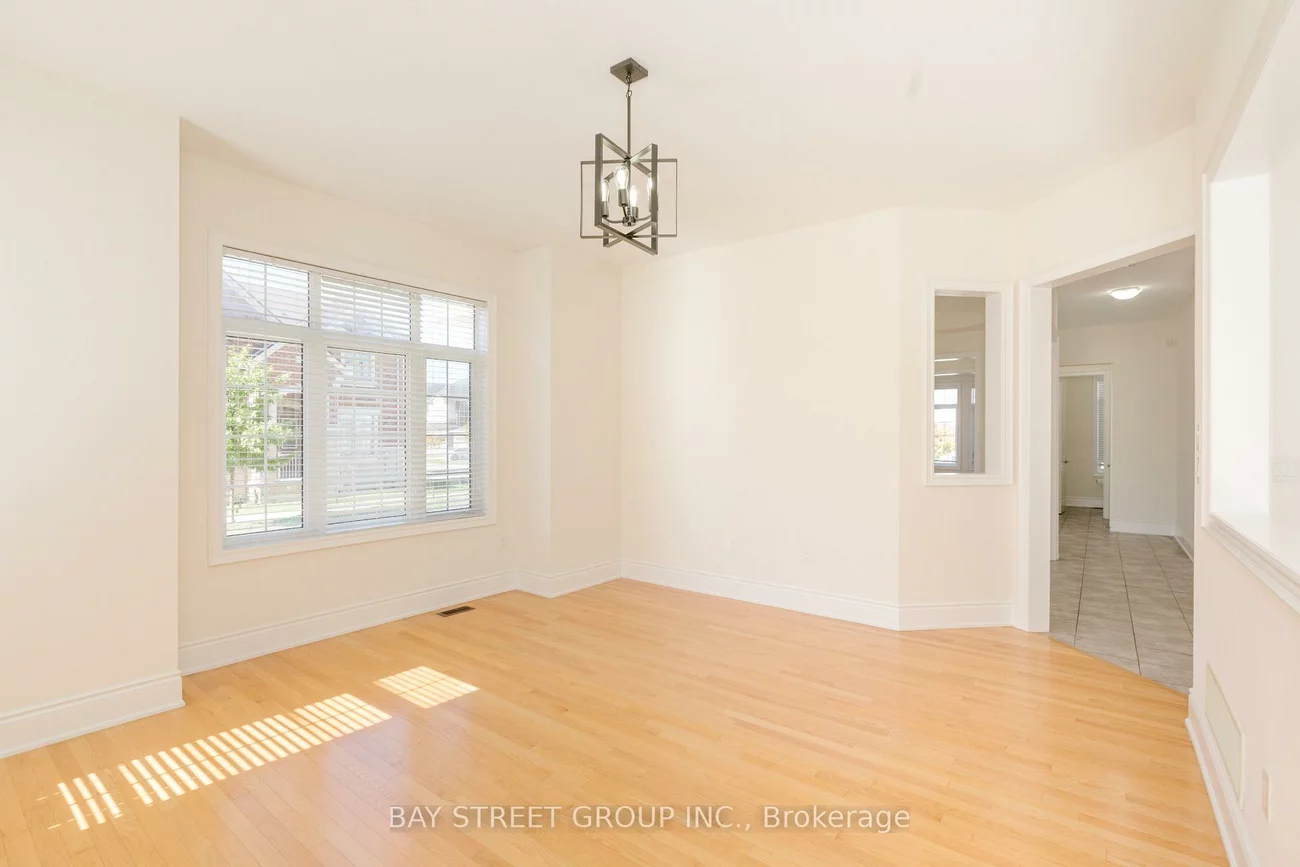 3127, Streamwood, 1010 - JM Joshua Meadows, Oakville