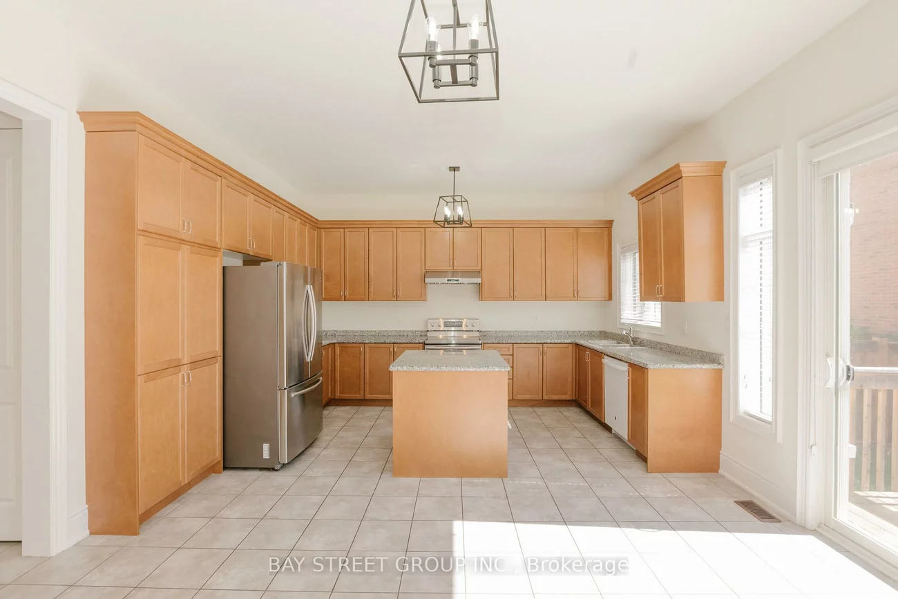 3127, Streamwood, 1010 - JM Joshua Meadows, Oakville