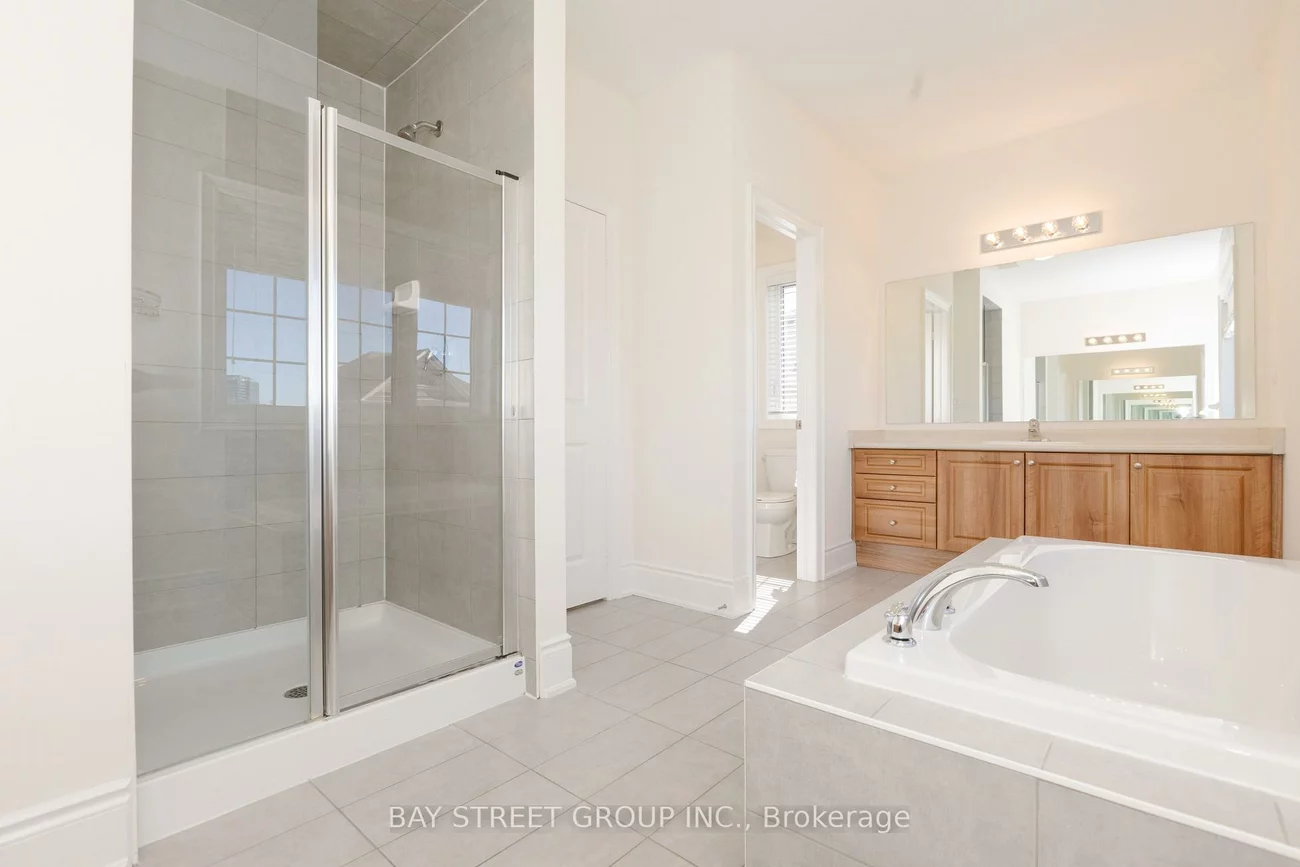 3127, Streamwood, 1010 - JM Joshua Meadows, Oakville