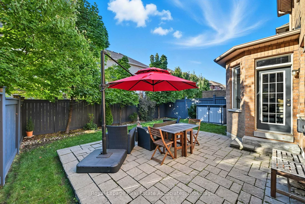 3335, Whilabout, 1001 - BR Bronte, Oakville