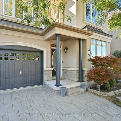3335, Whilabout, 1001 - BR Bronte, Oakville