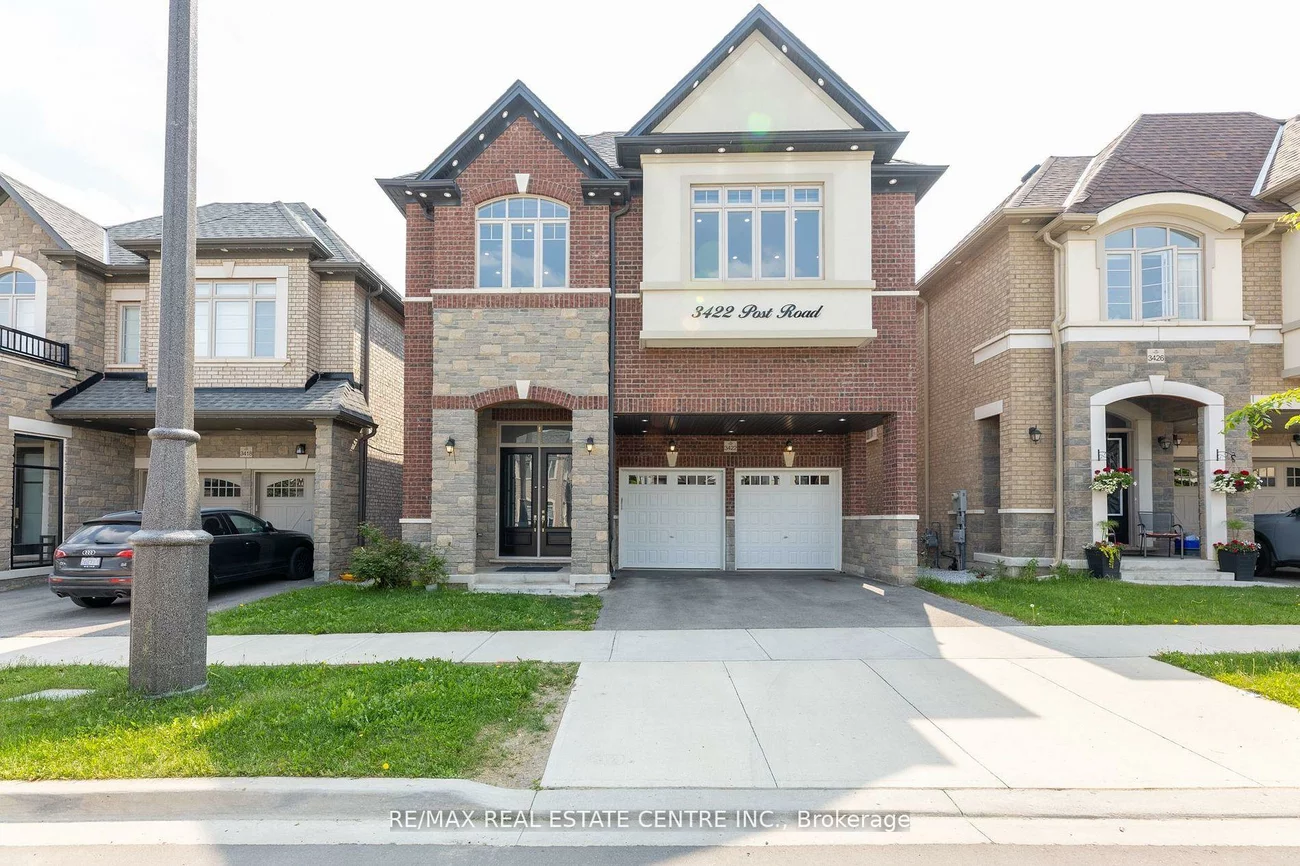 3422, Post, 1008 - GO Glenorchy, Oakville
