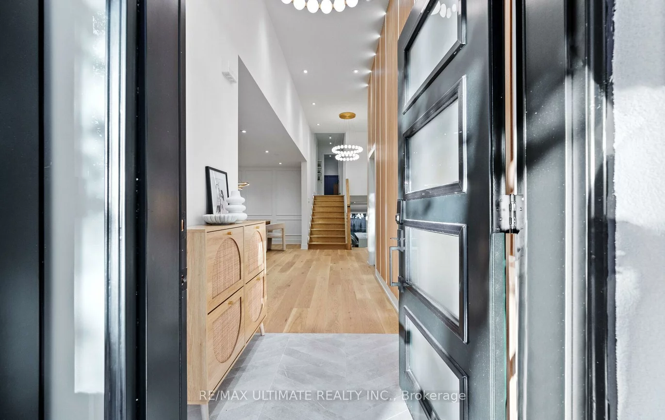 2495, Waterford, 1020 - WO West, Oakville