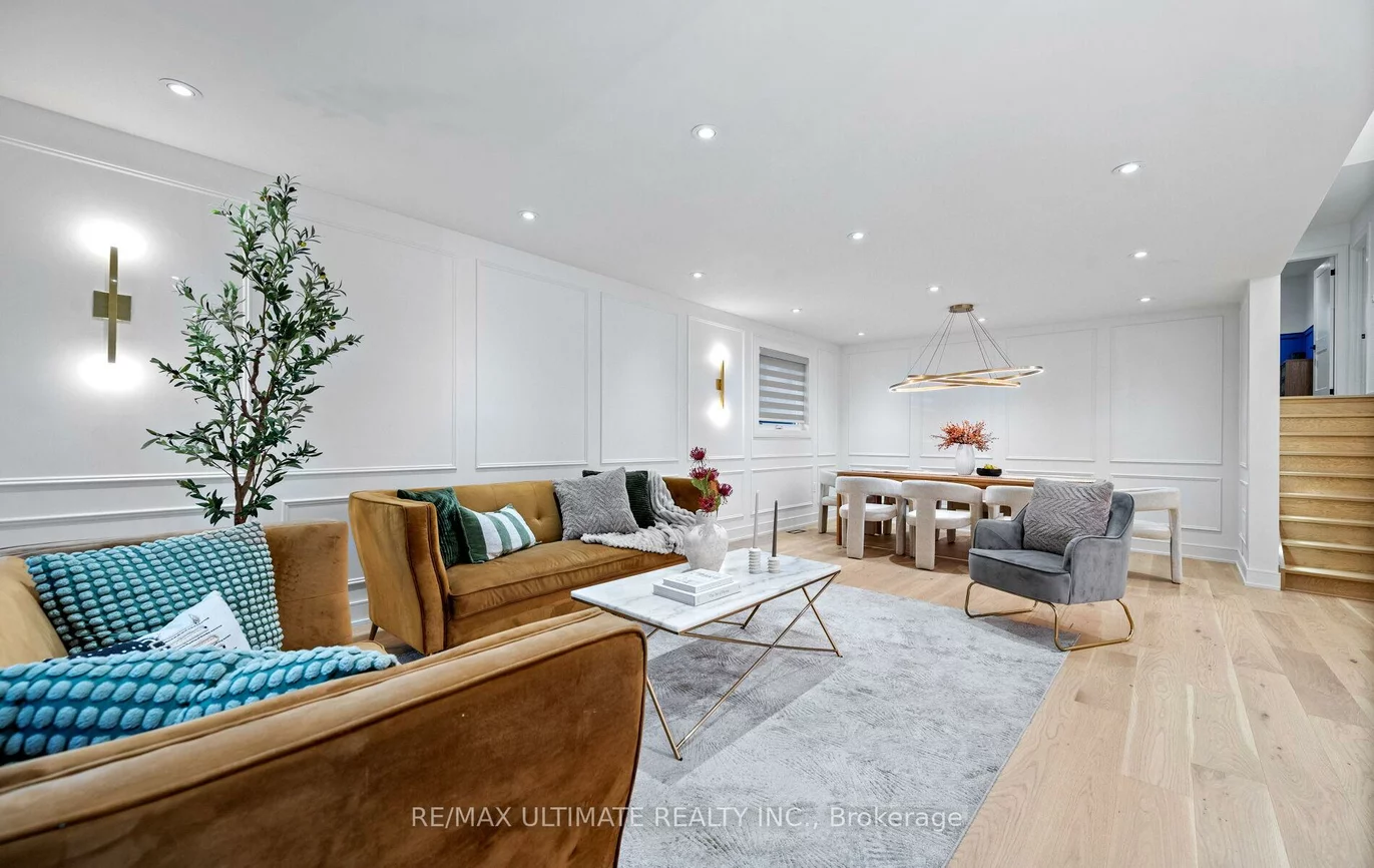 2495, Waterford, 1020 - WO West, Oakville