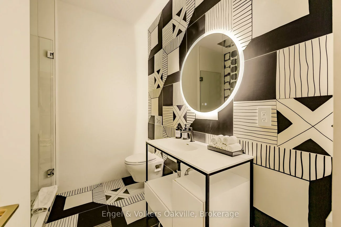 1516, Duncan, 1011 - MO Morrison, Oakville