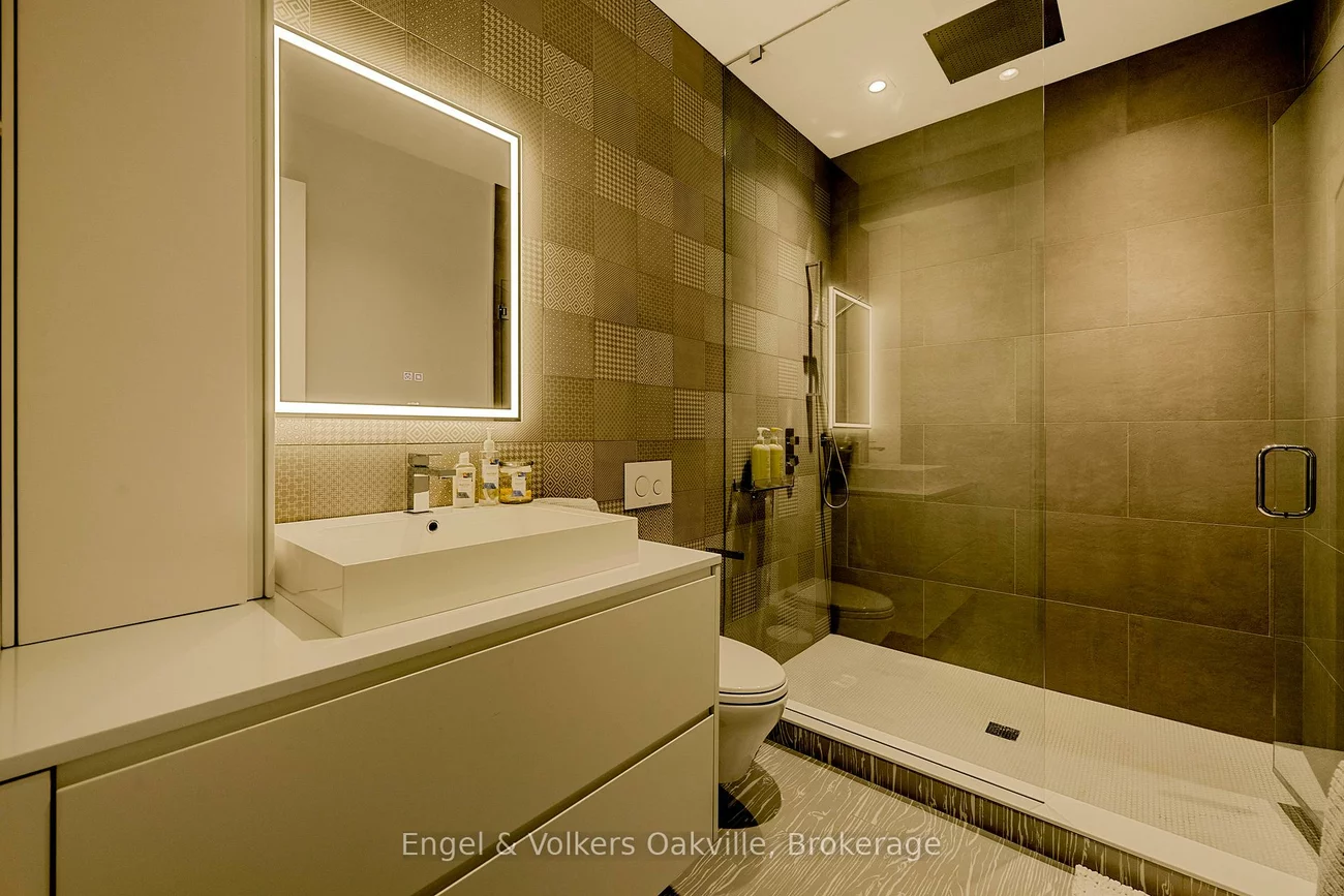 1516, Duncan, 1011 - MO Morrison, Oakville