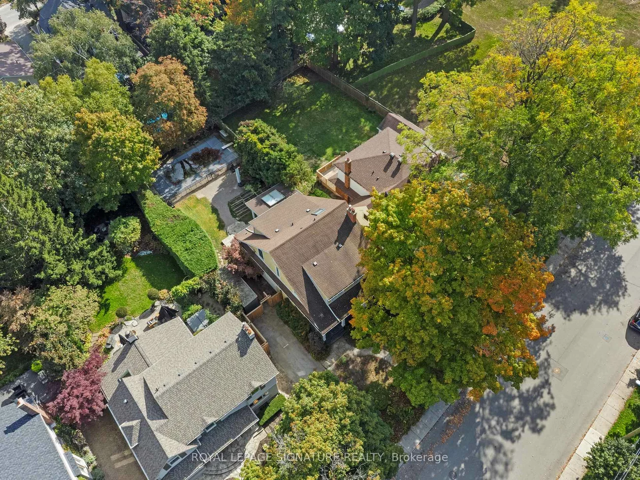 324, Spruce, 1013 - OO Old Oakville, Oakville