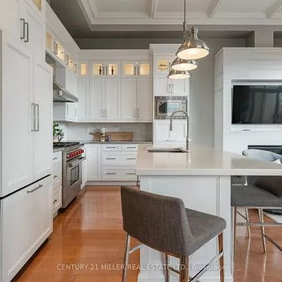 131, Brock, 1002 - CO Central, Oakville