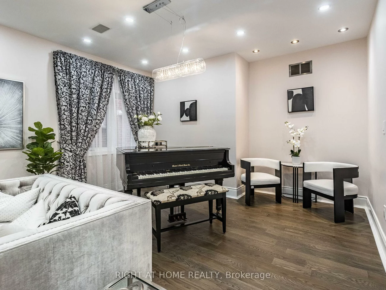 3176, Stocksbridge, 1000 - BC Bronte Creek, Oakville