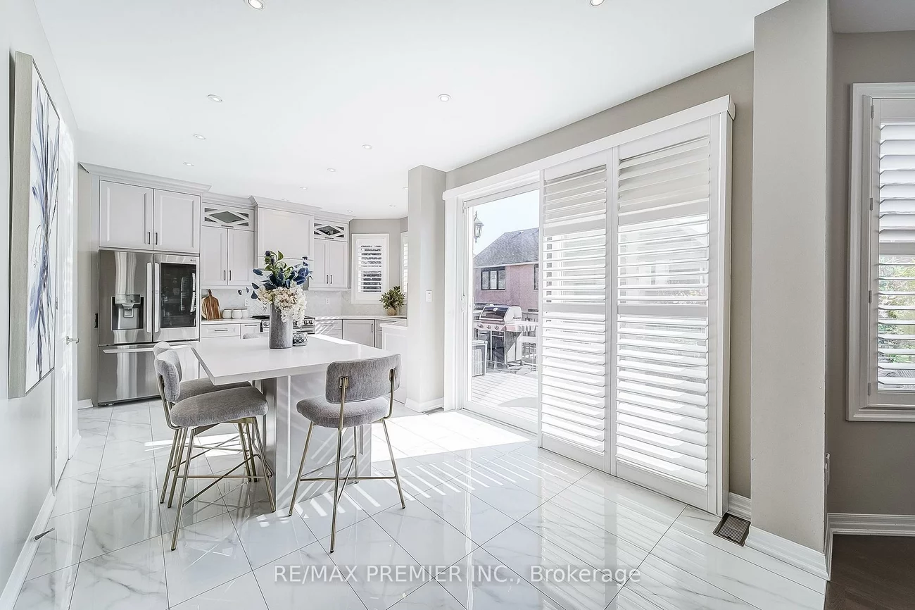 2195, Kwinter, 1019 - WM Westmount, Oakville