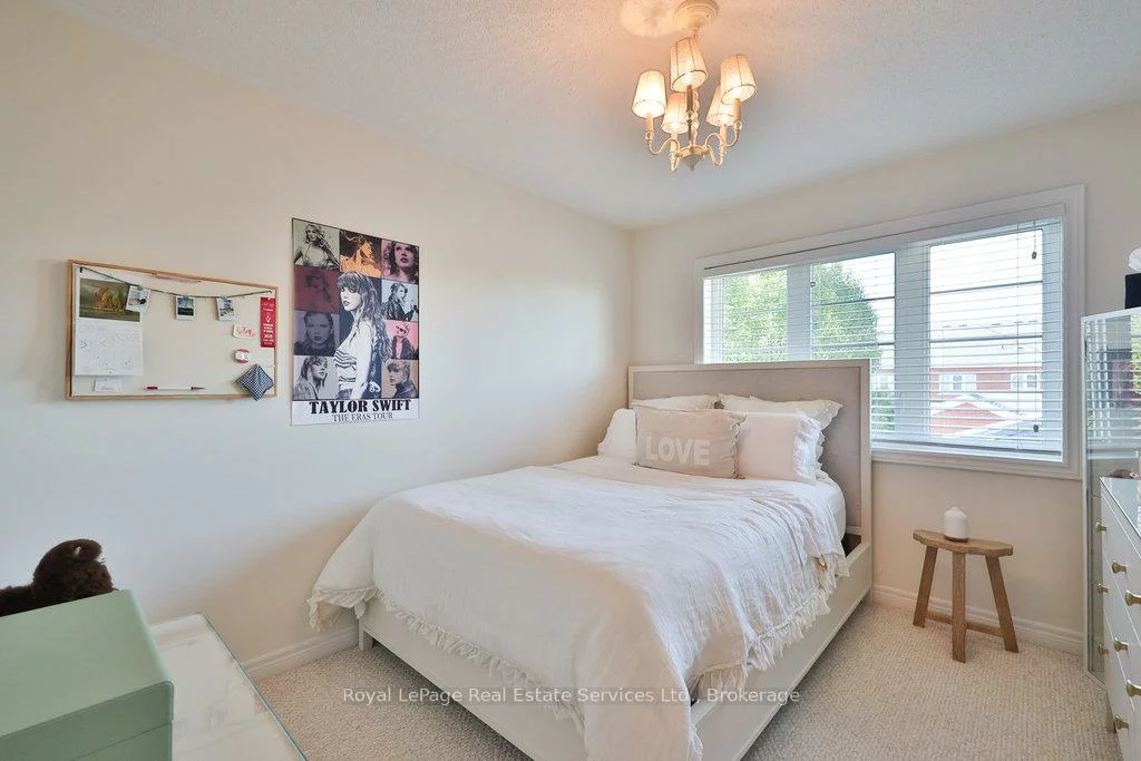 3294, Robert Brown, 1008 - GO Glenorchy, Oakville
