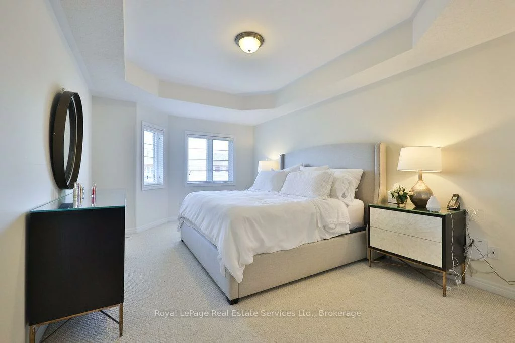 3294, Robert Brown, 1008 - GO Glenorchy, Oakville