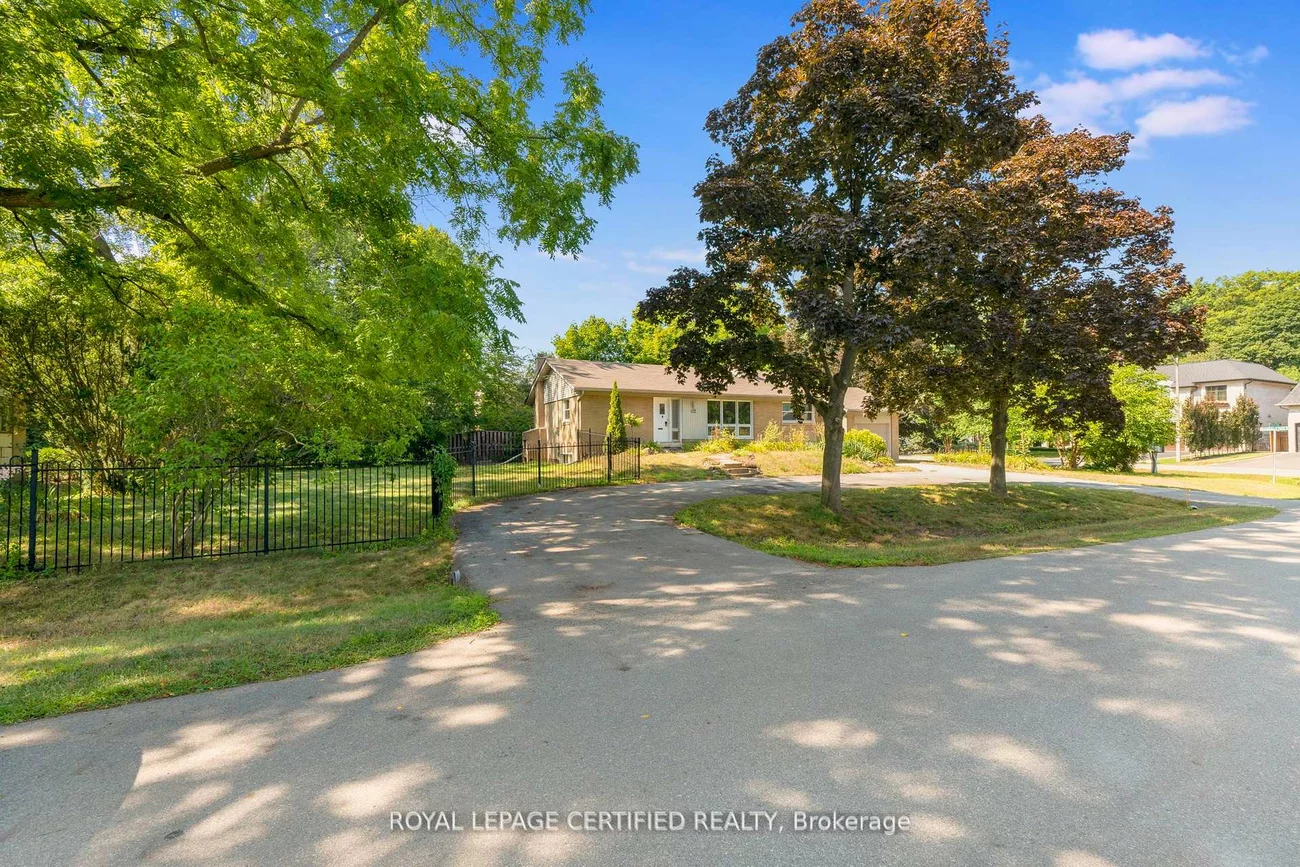 122, Selgrove, 1017 - SW Southwest, Oakville