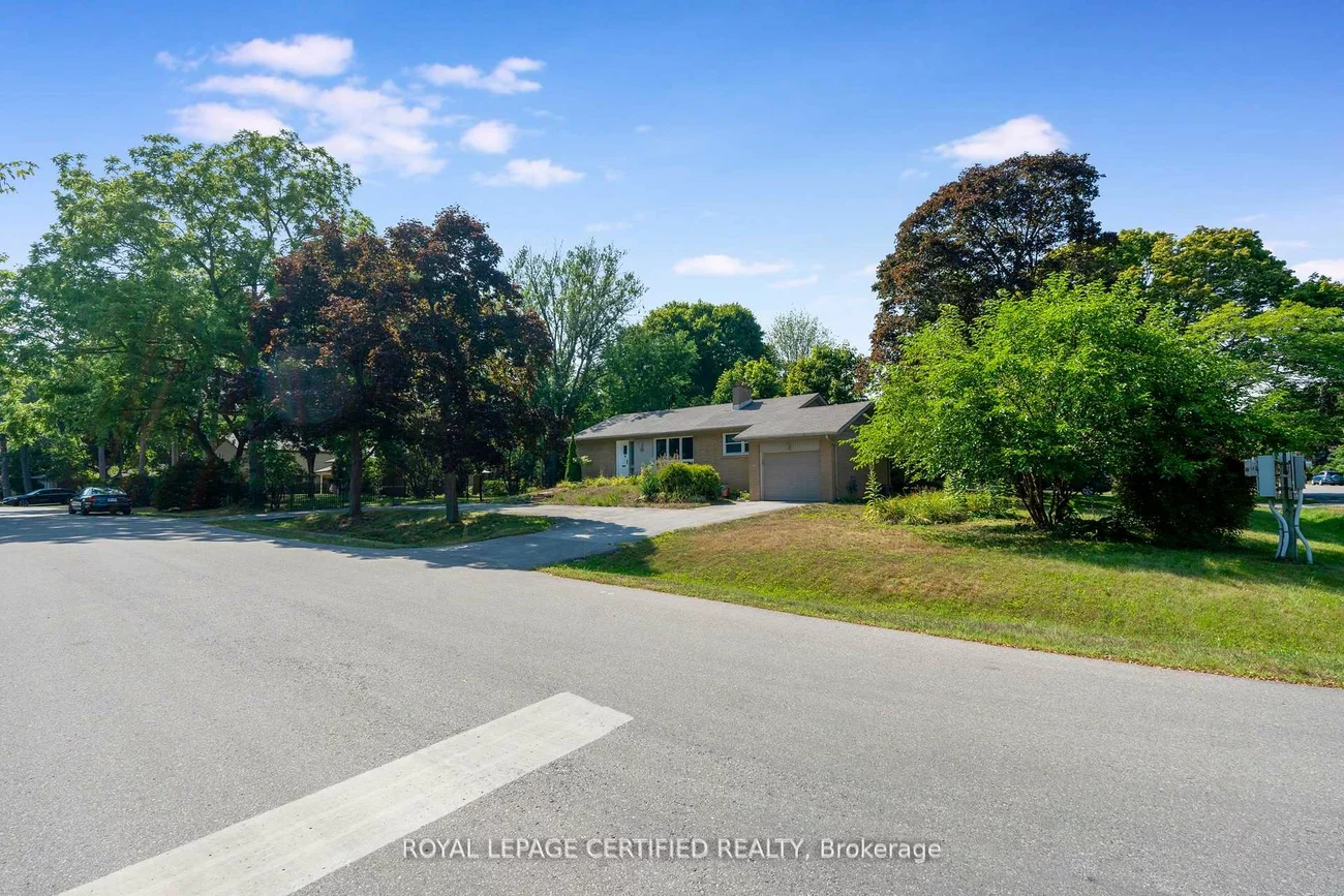 122, Selgrove, 1017 - SW Southwest, Oakville
