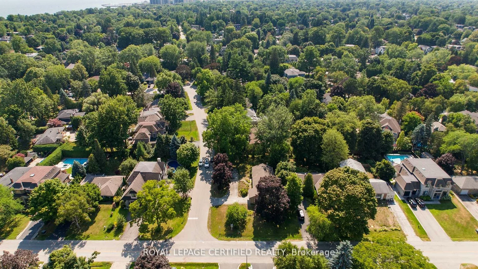 122, Selgrove, 1017 - SW Southwest, Oakville