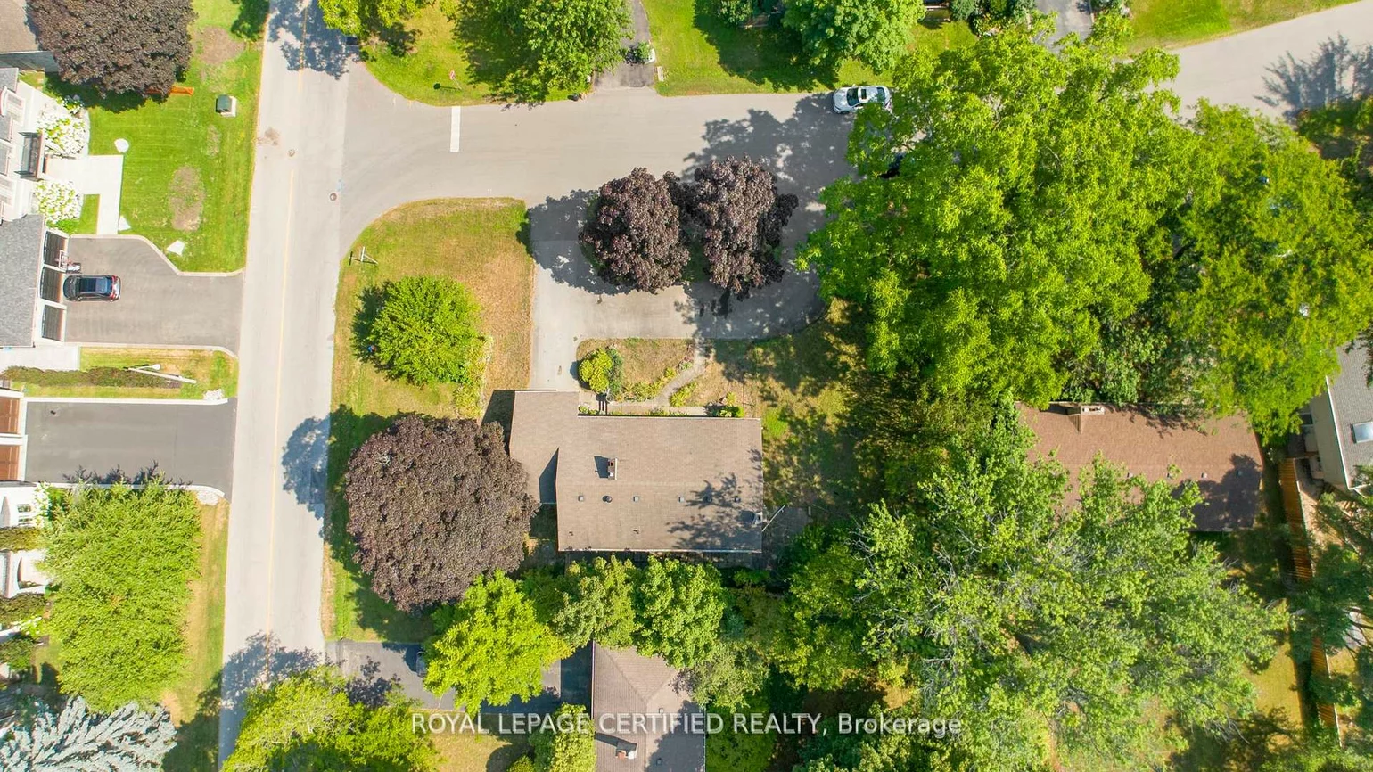 122, Selgrove, 1017 - SW Southwest, Oakville