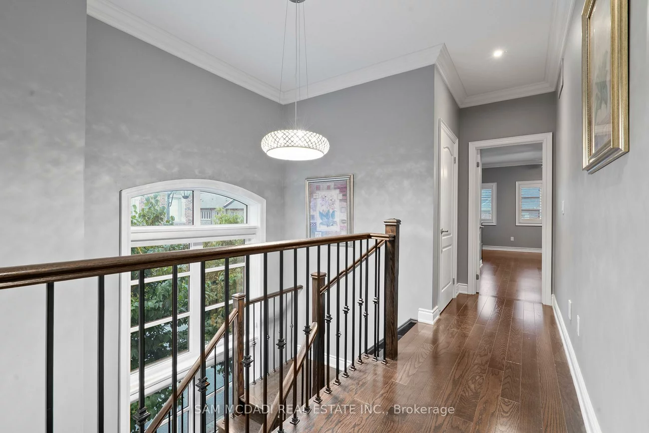 2469, Chateau, 1000 - BC Bronte Creek, Oakville