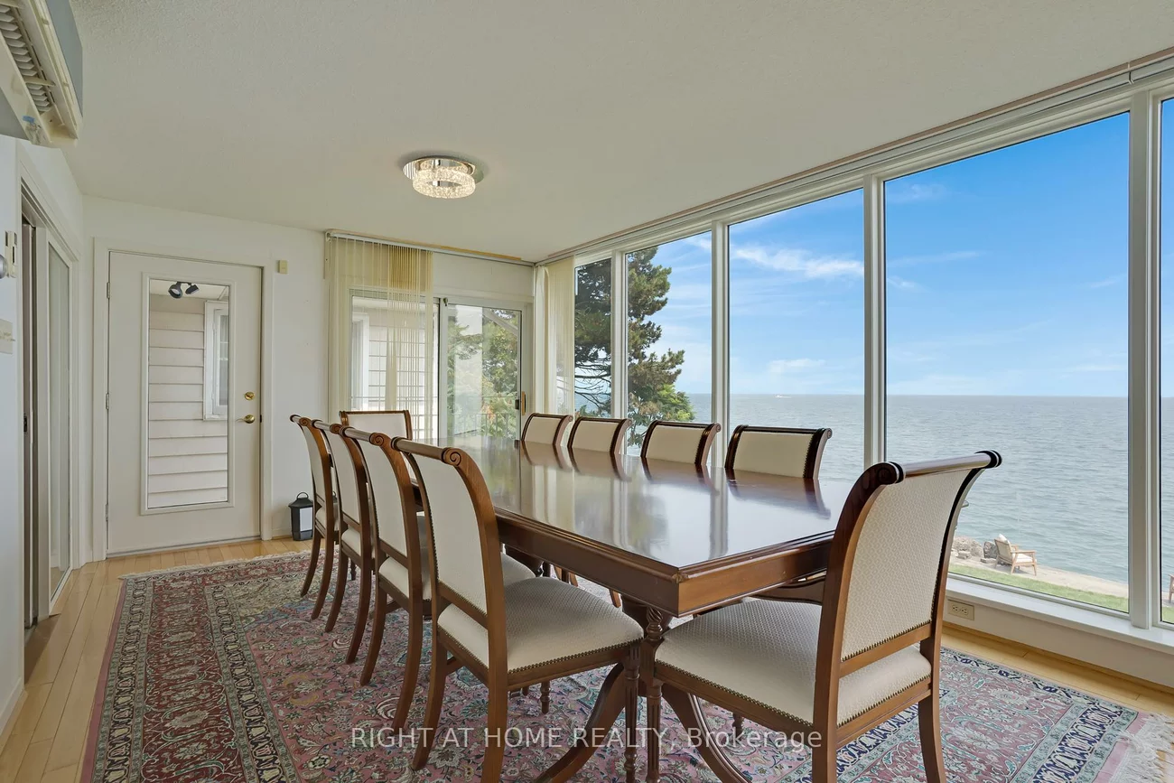 1360, LAKESHORE, 1017 - SW Southwest, Oakville