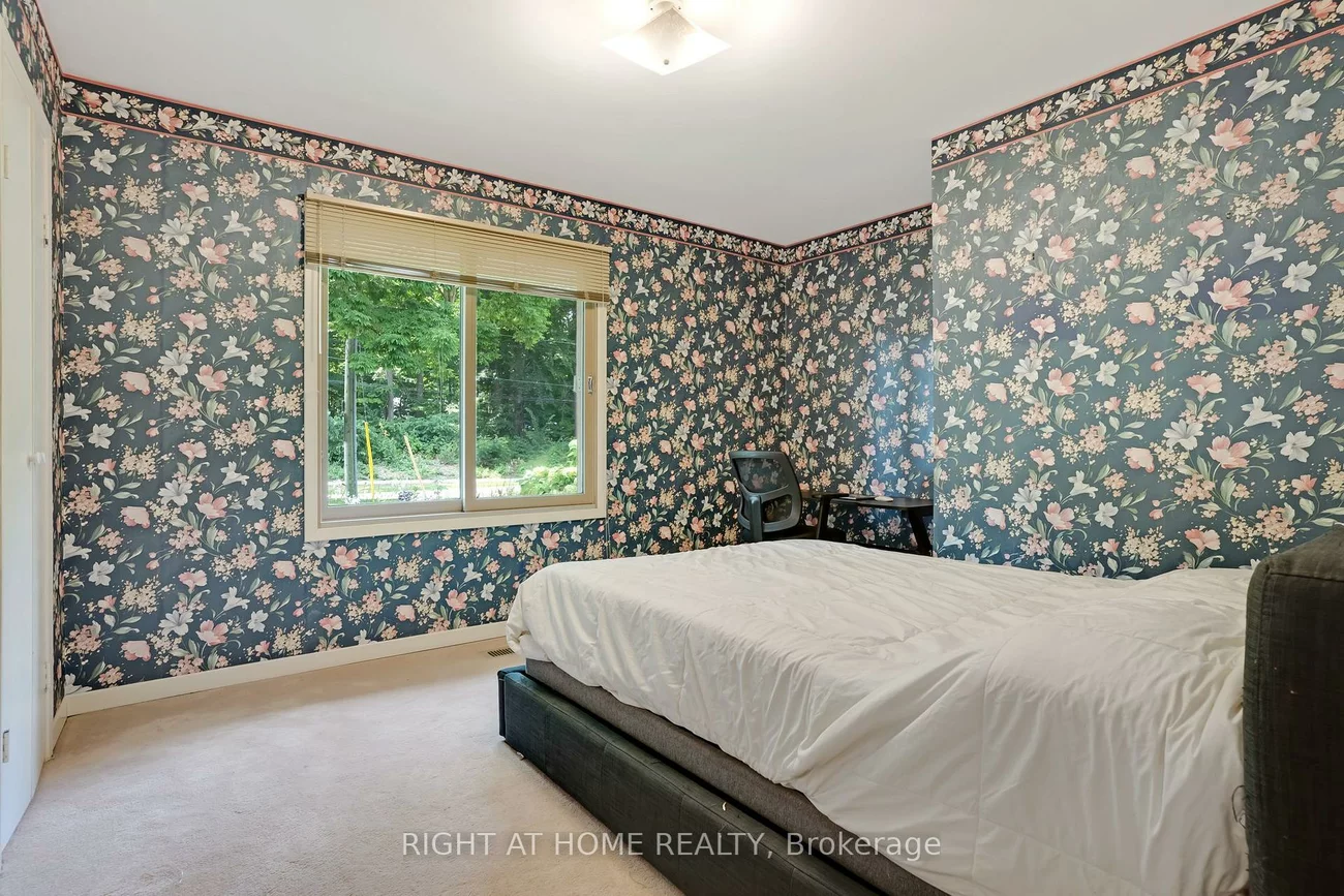 1360, LAKESHORE, 1017 - SW Southwest, Oakville