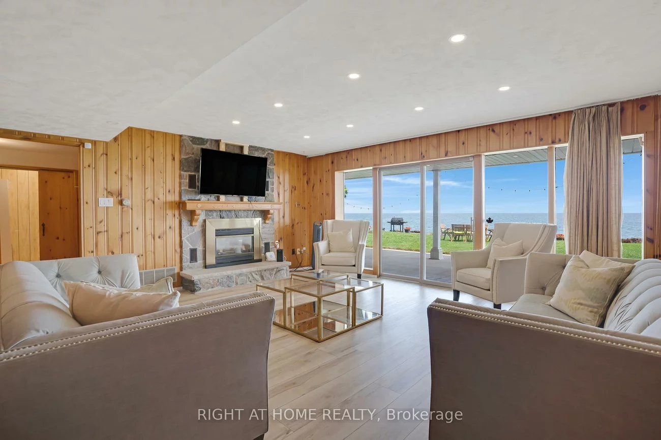 1360, LAKESHORE, 1017 - SW Southwest, Oakville