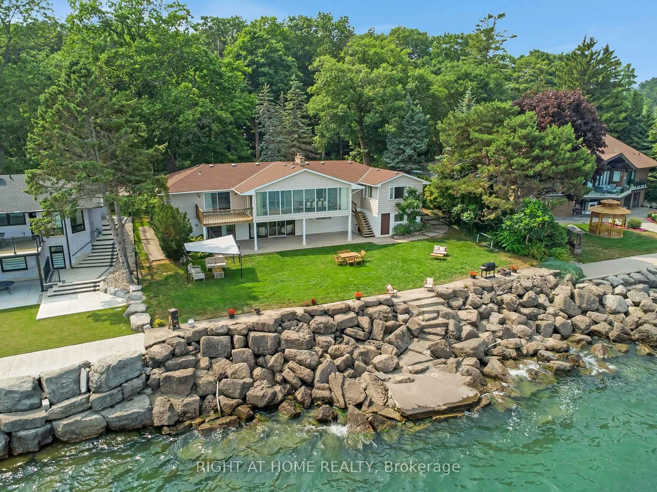 1360, LAKESHORE, 1017 - SW Southwest, Oakville