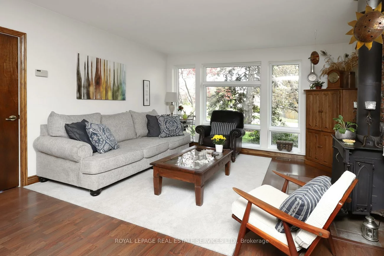 167, Oliver, 1003 - CP College Park, Oakville