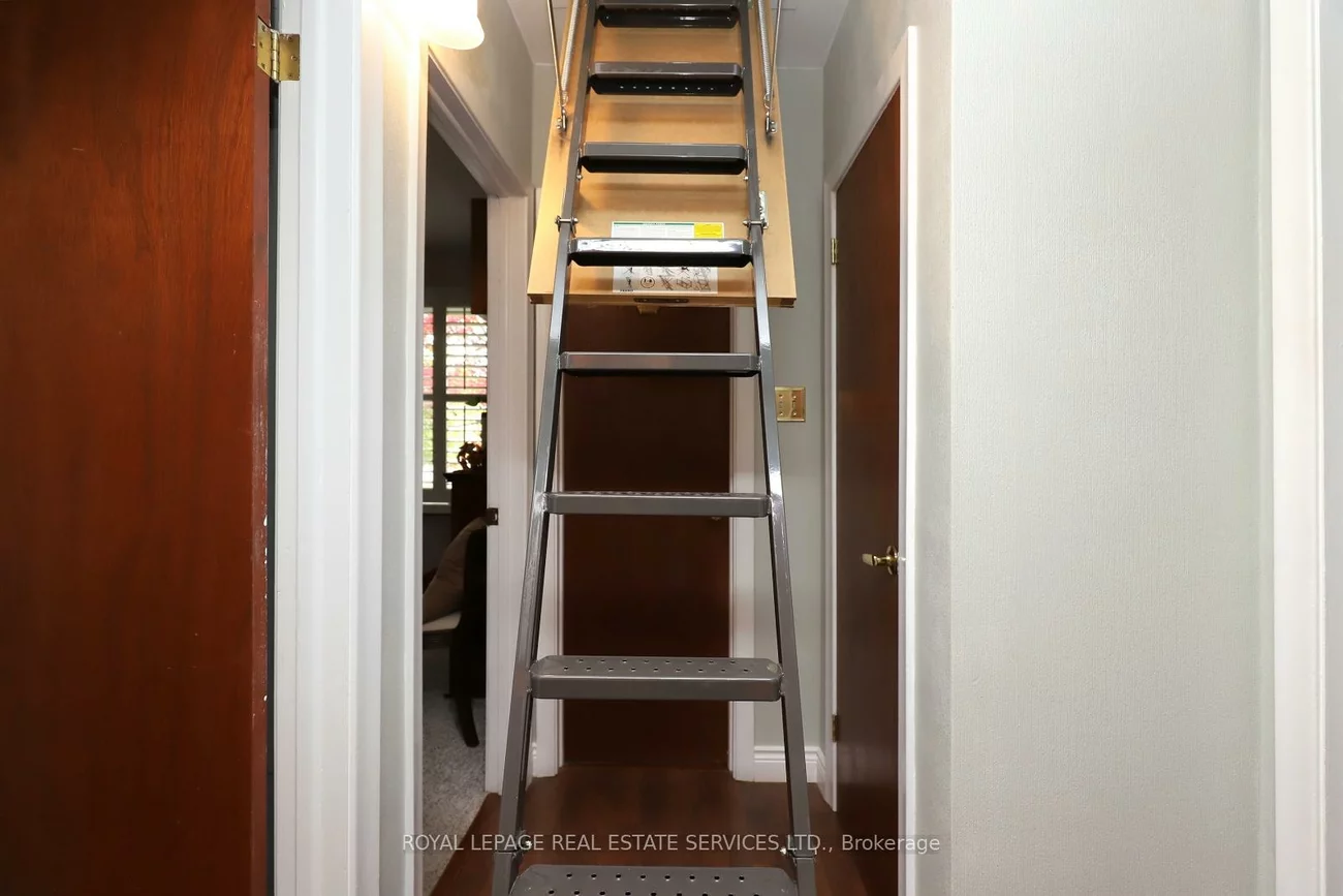 167, Oliver, 1003 - CP College Park, Oakville