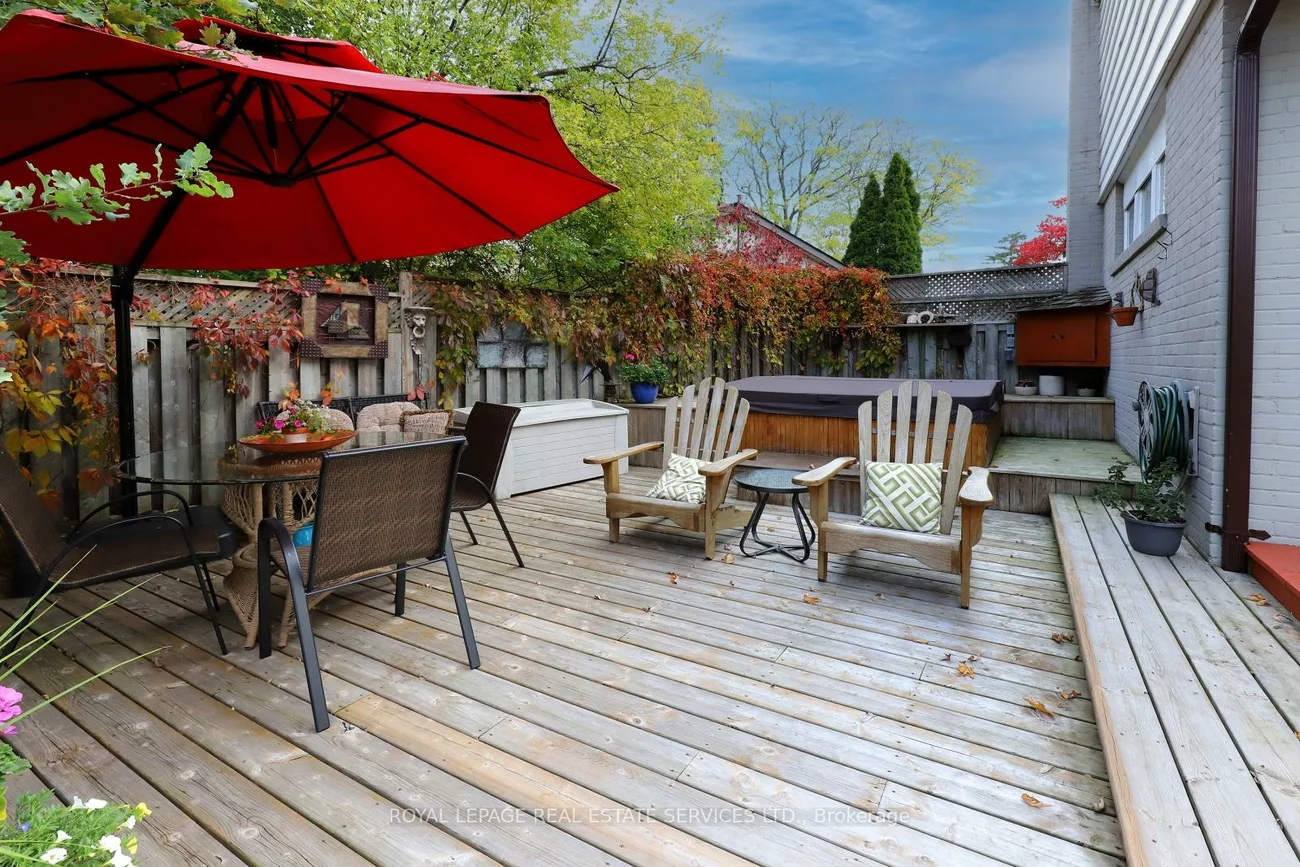 167, Oliver, 1003 - CP College Park, Oakville