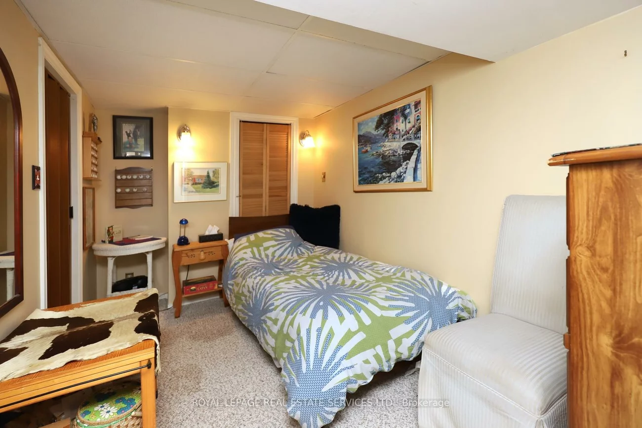 167, Oliver, 1003 - CP College Park, Oakville