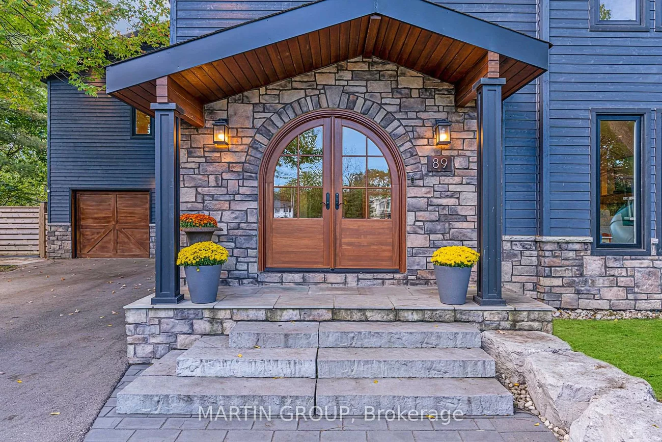 89, Germorda, 1003 - CP College Park, Oakville