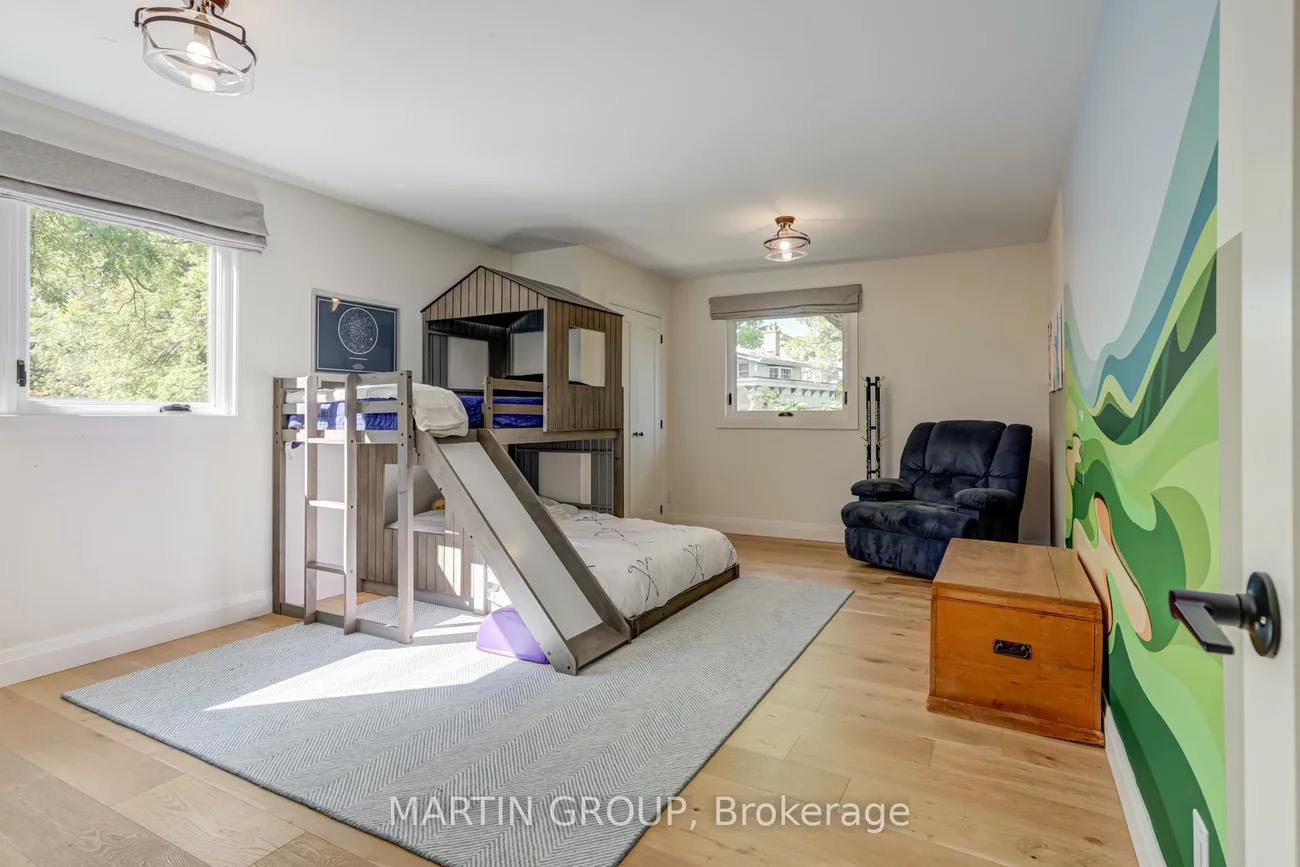 89, Germorda, 1003 - CP College Park, Oakville