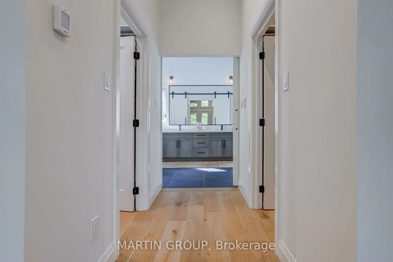 89, Germorda, 1003 - CP College Park, Oakville