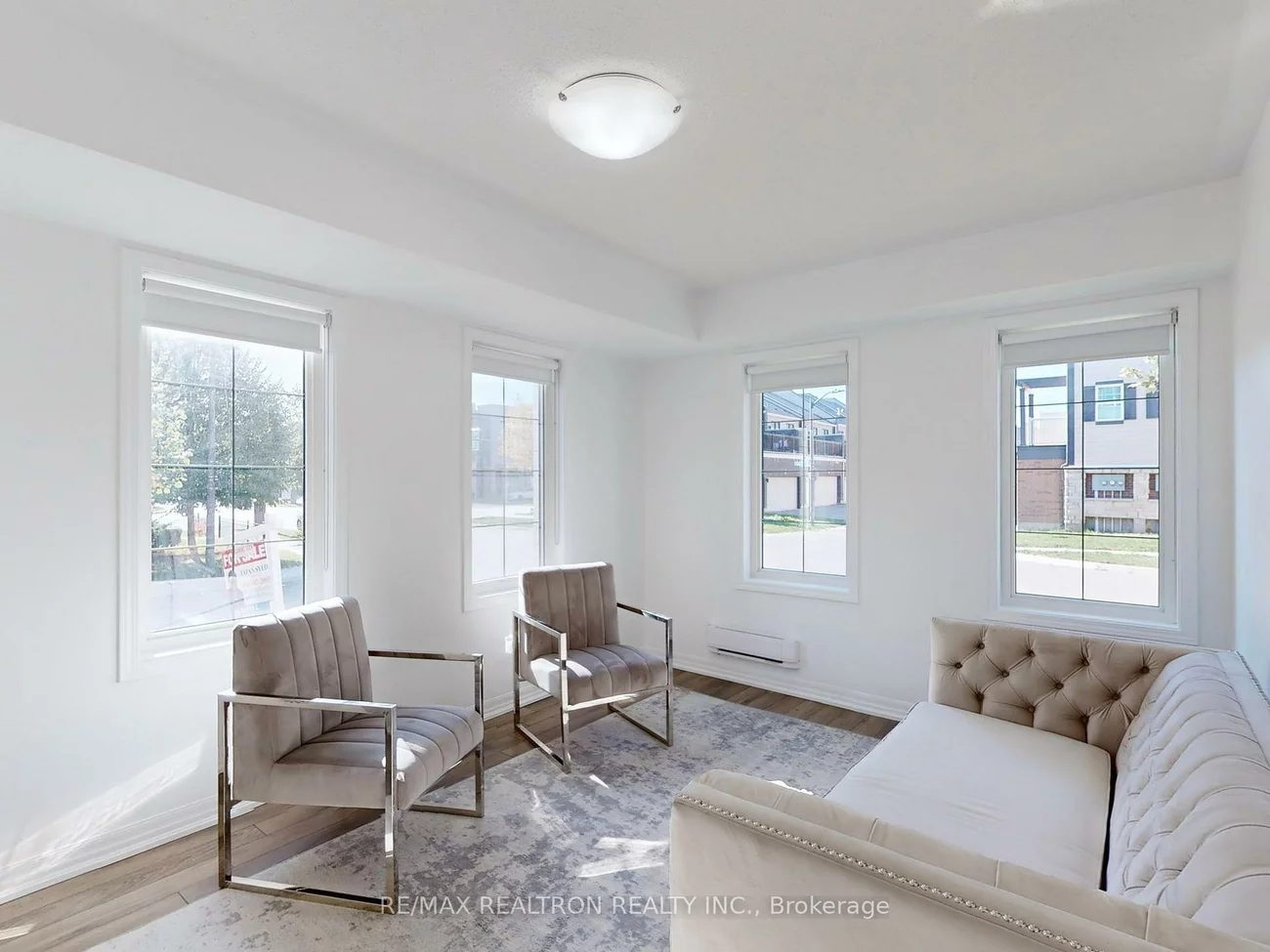 370, Timberland, 1008 - GO Glenorchy, Oakville