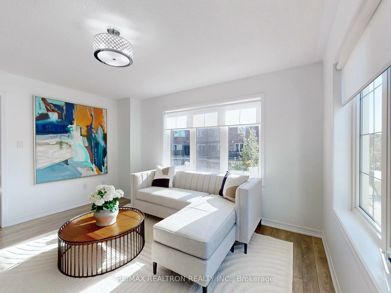 370, Timberland, 1008 - GO Glenorchy, Oakville