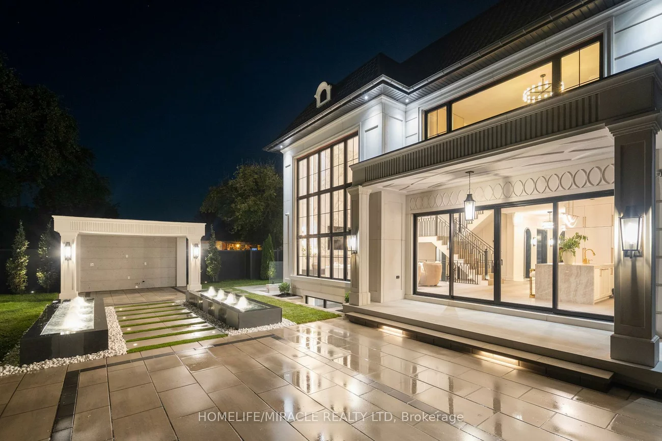 517, Stafford, 1020 - WO West, Oakville