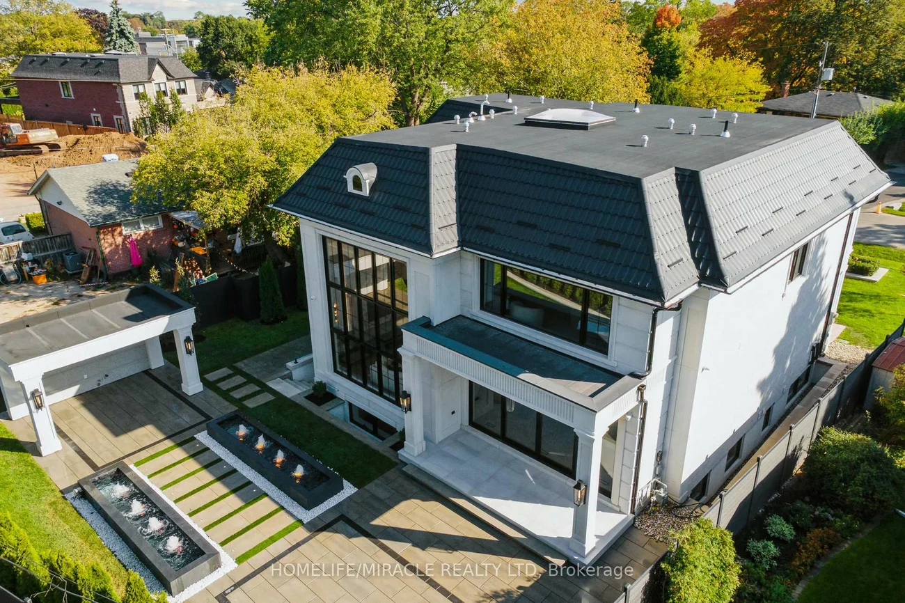 517, Stafford, 1020 - WO West, Oakville