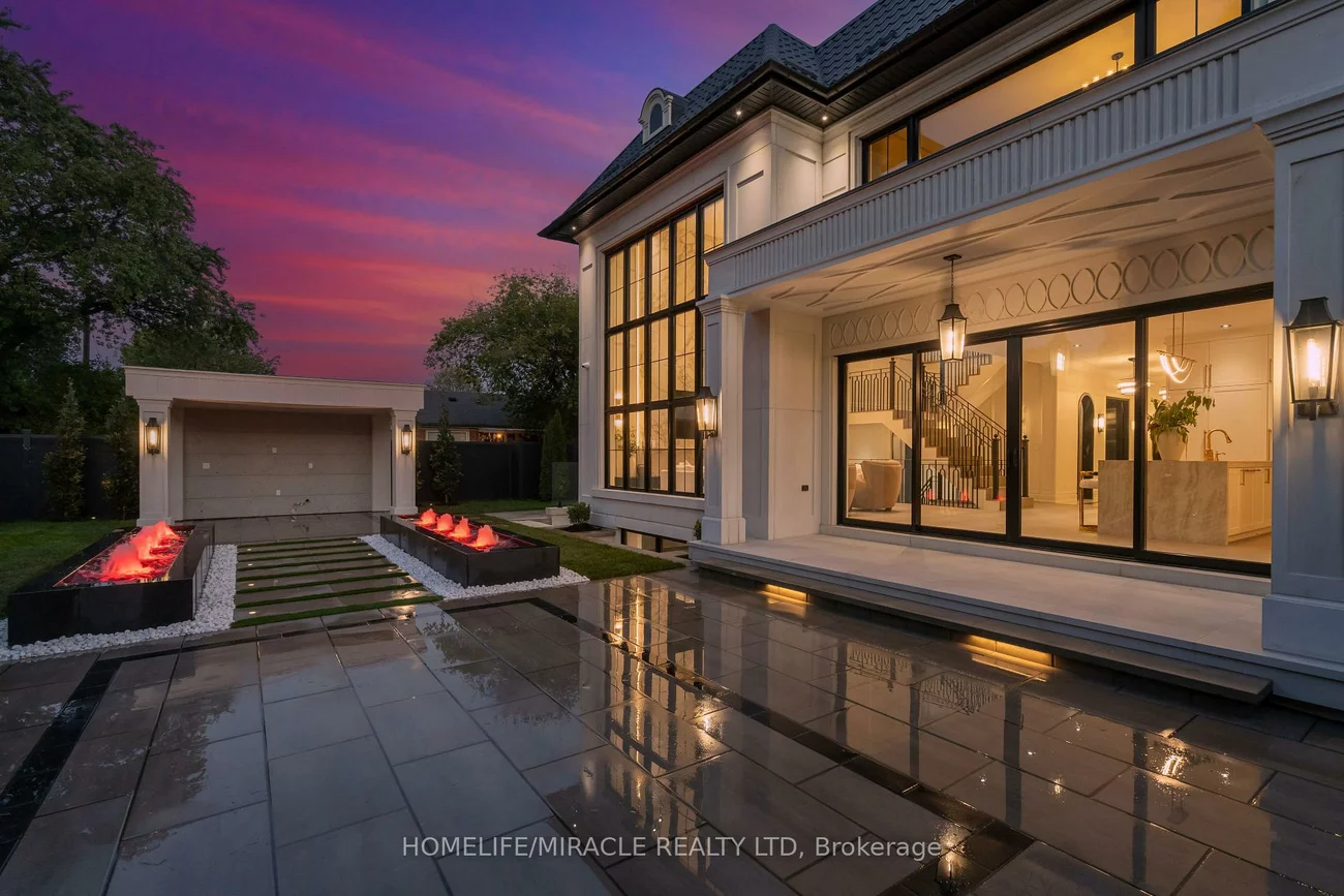517, Stafford, 1020 - WO West, Oakville