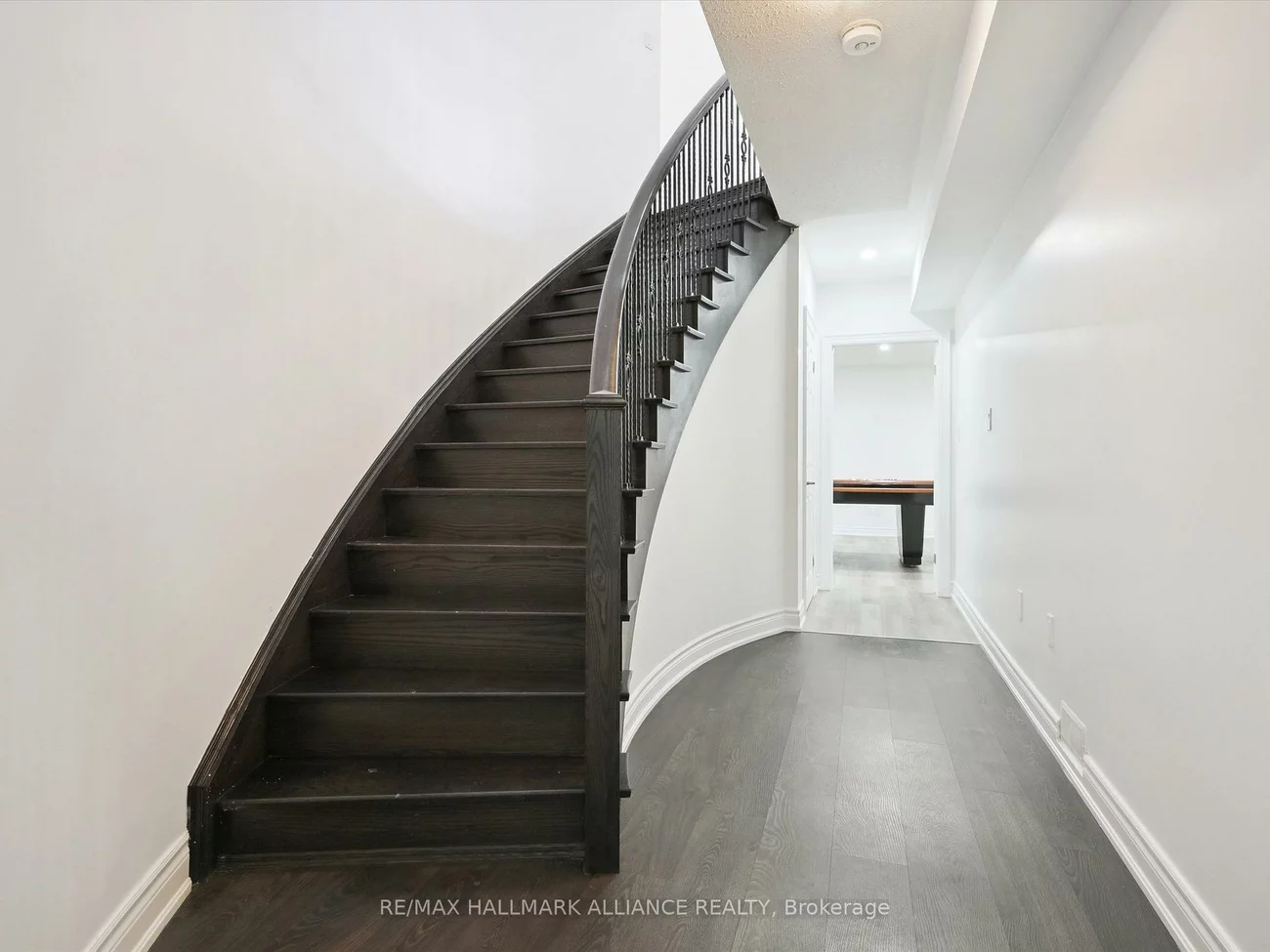 3340, Meadow Marsh, 1010 - JM Joshua Meadows, Oakville