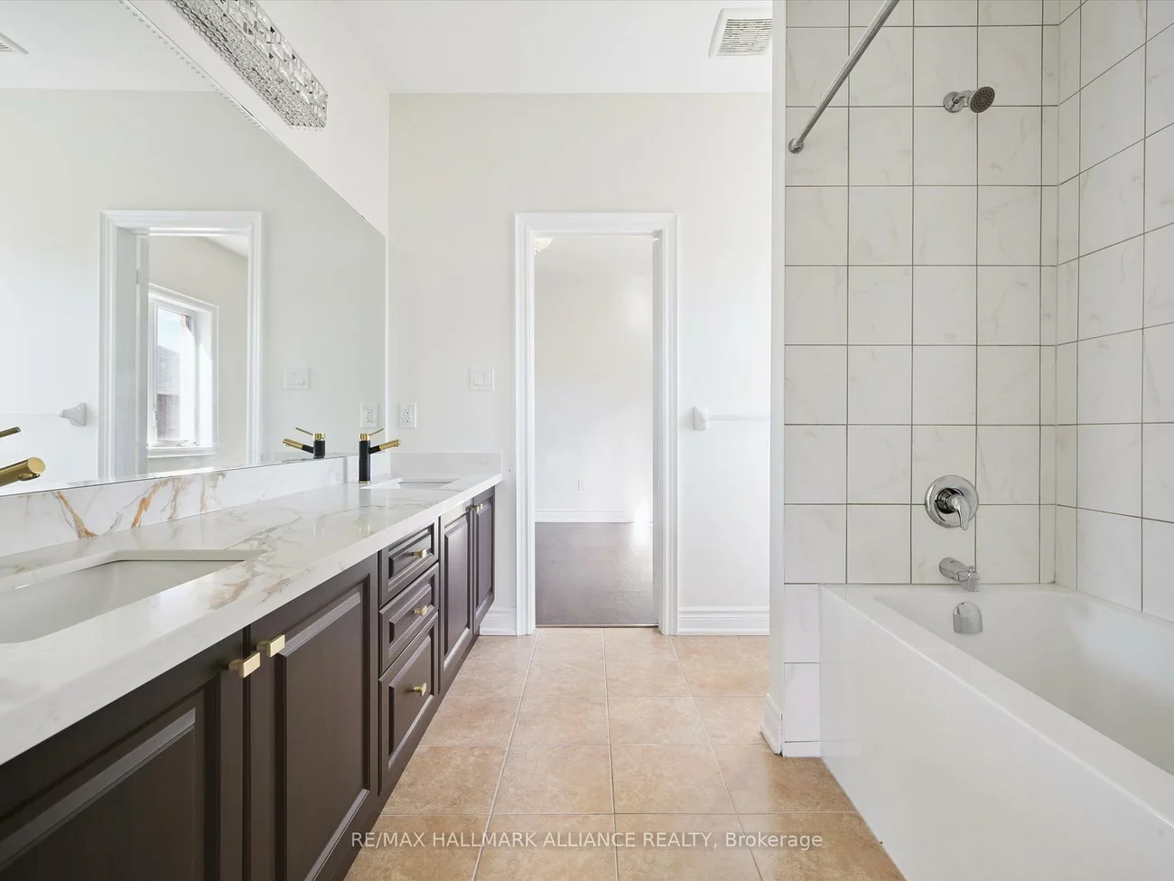 3340, Meadow Marsh, 1010 - JM Joshua Meadows, Oakville