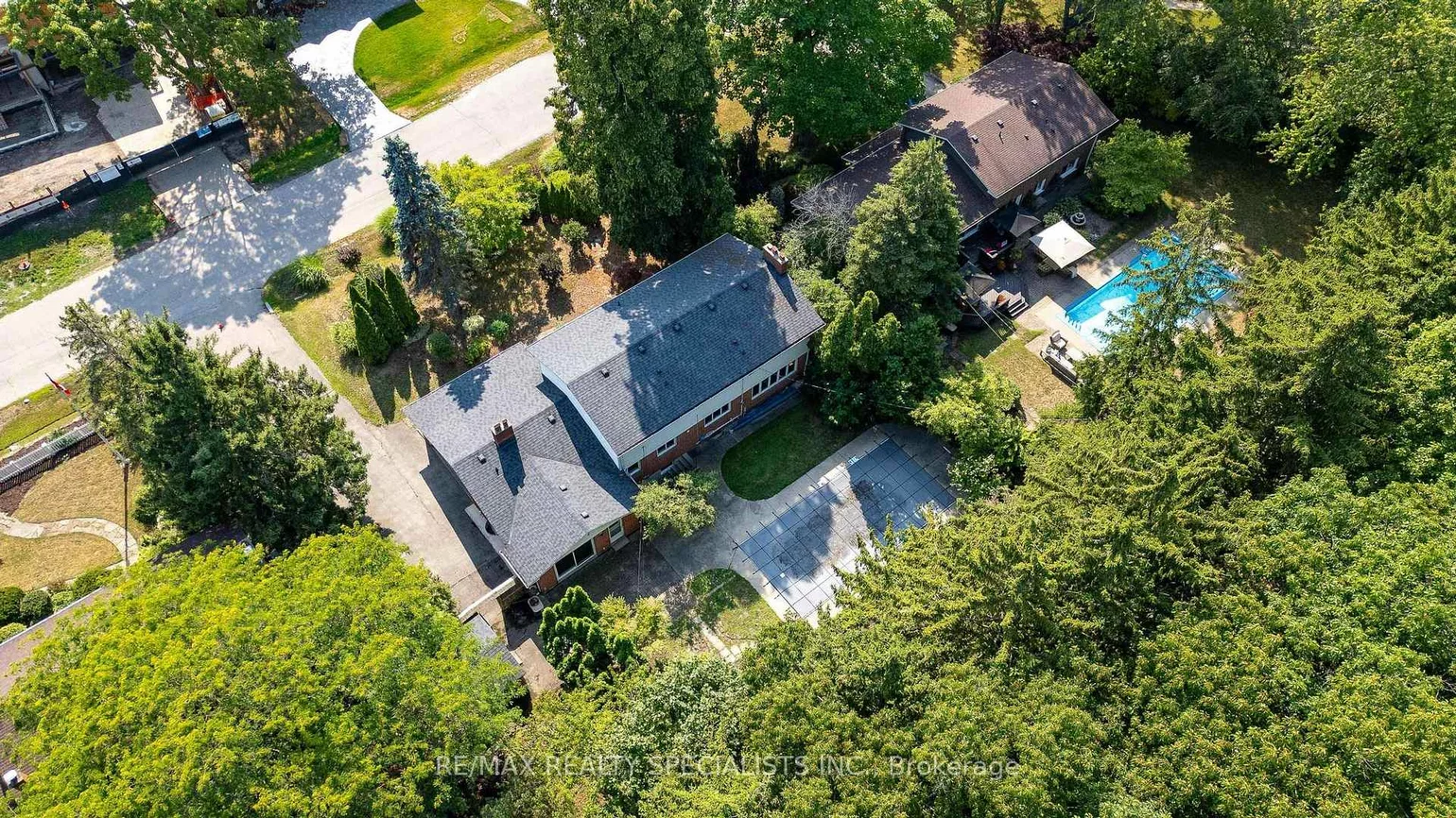 145, Wolfdale, 1017 - SW Southwest, Oakville