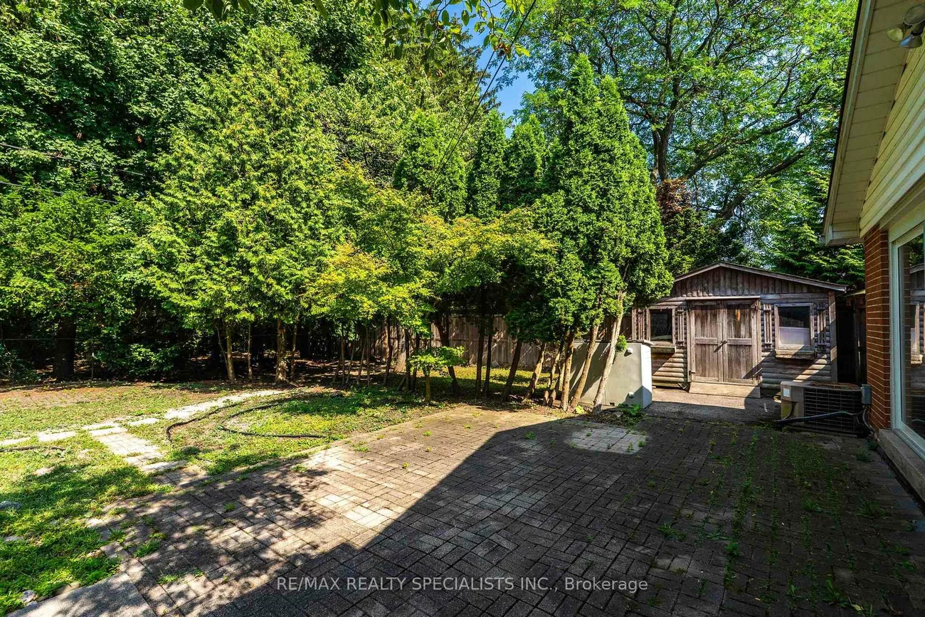 145, Wolfdale, 1017 - SW Southwest, Oakville