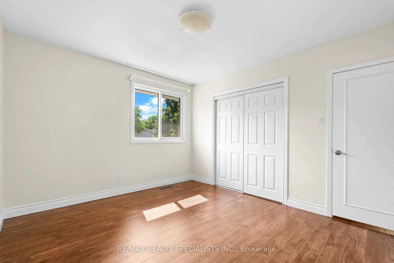 145, Wolfdale, 1017 - SW Southwest, Oakville